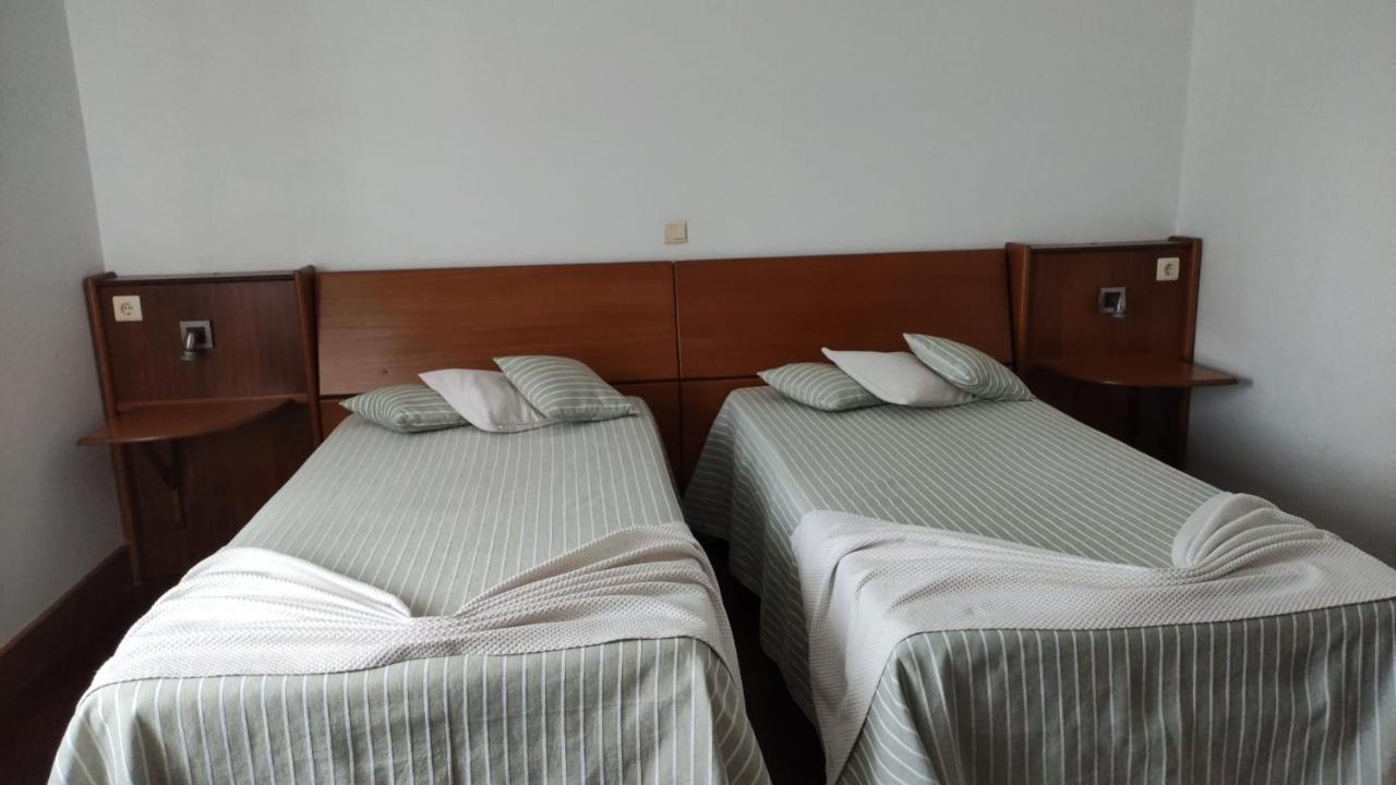 Hotel Comodoro Corvo Exteriör bild
