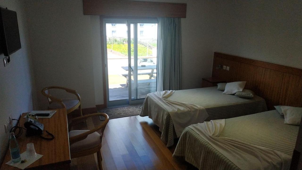 Hotel Comodoro Corvo Exteriör bild